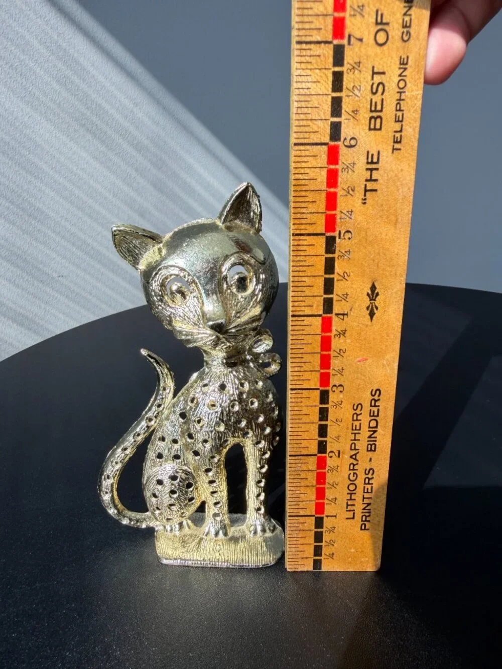 2/$40 🌸 Vintage Torino Gold Tone Cat Earring Holder – Metal Jewelry Stand - Picture 7 of 7